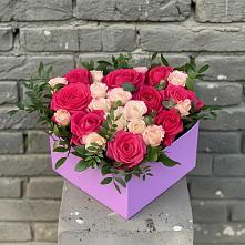 Цветочная композиция из Розы в коробке в Ильинке Новокузнецк