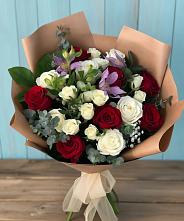 Букет цветов из:  Розы и Альстромерии в Ильинке Новокузнецк