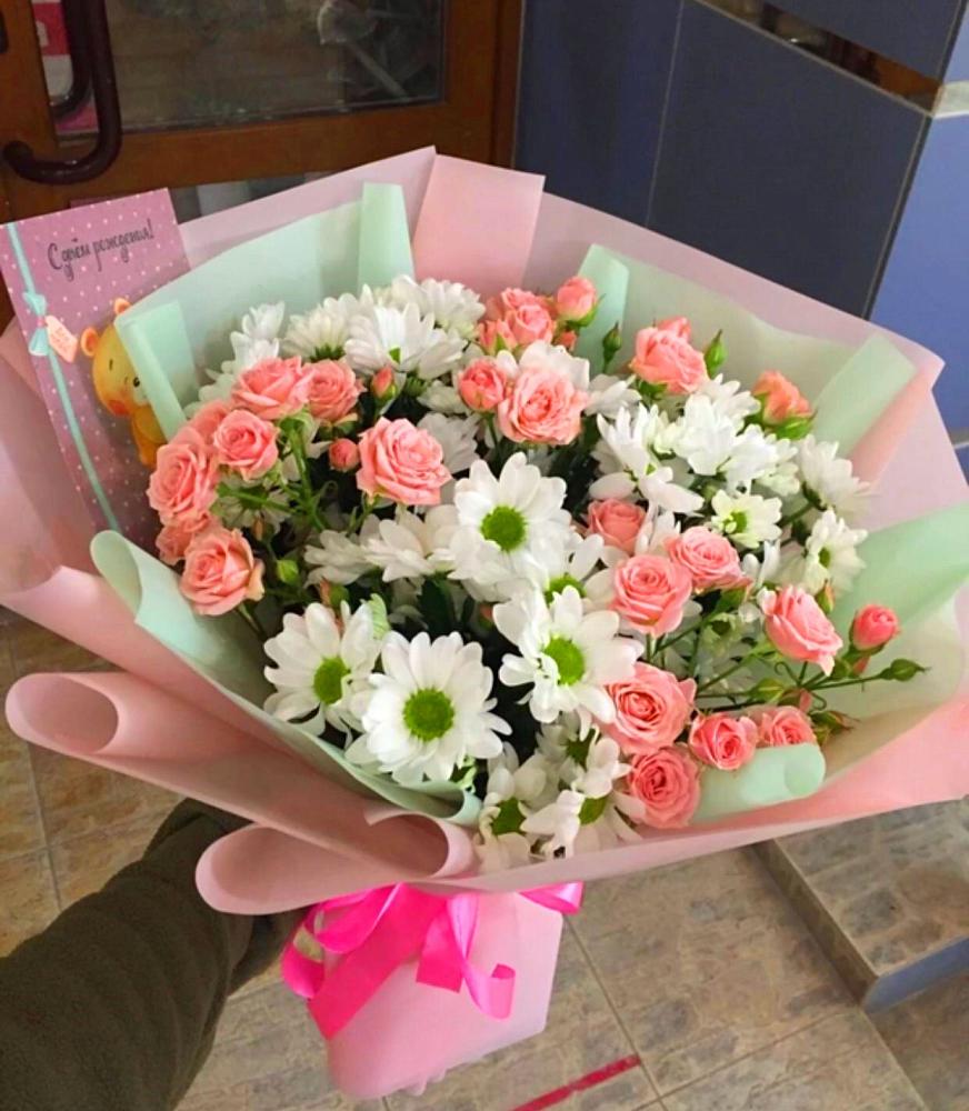 Букет цветов из: Розы и Хризантемы в Ильинке Новокузнецк