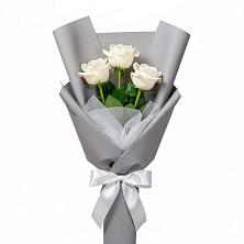 Букет 3 белые розы в Ильинке Новокузнецк