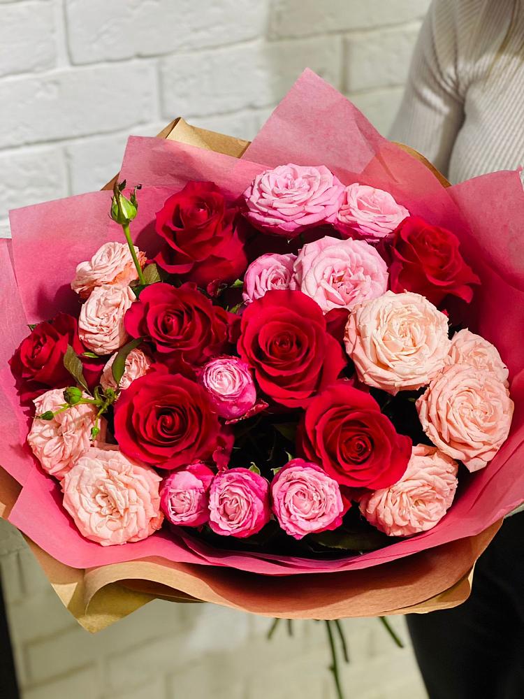 Букет цветов из: Розы в Ильинке Новокузнецк