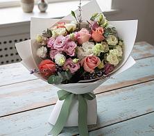 Букет цветов из:  Розы, Лизиантусы и Гвоздики #REPLACE_PRED# Ильинке Новокузнецк