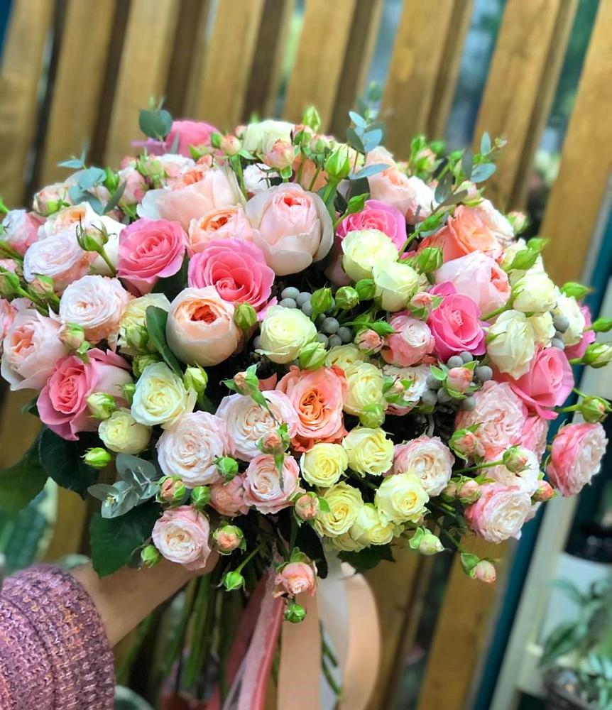 Букет цветов из: Розы в Ильинке Новокузнецк