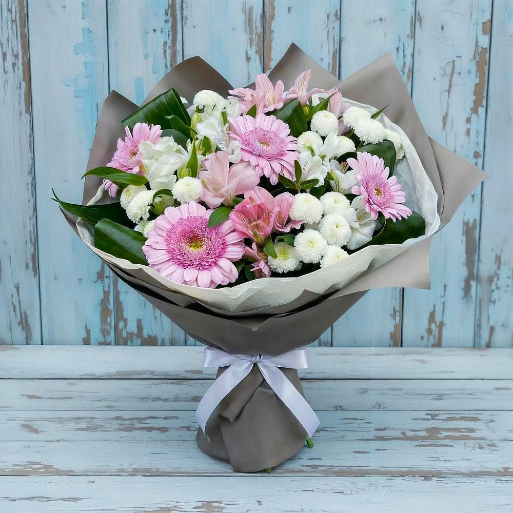 Букет цветов из: Герберы, Альстромерии и Хризантемы в Ильинке Новокузнецк