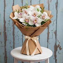 Букет цветов из:  Орхидеи и Розы в Ильинке Новокузнецк